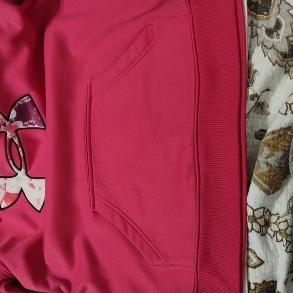 Under Armour Pink pull-over Hoodie - Picture 10 of 12